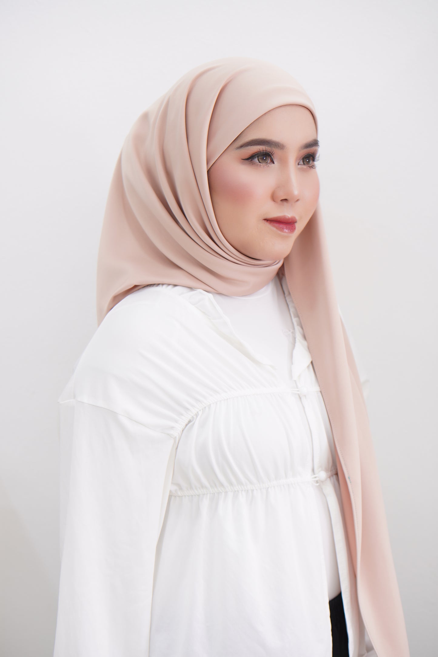 Semi Instant Bawal Jasmine Satin
