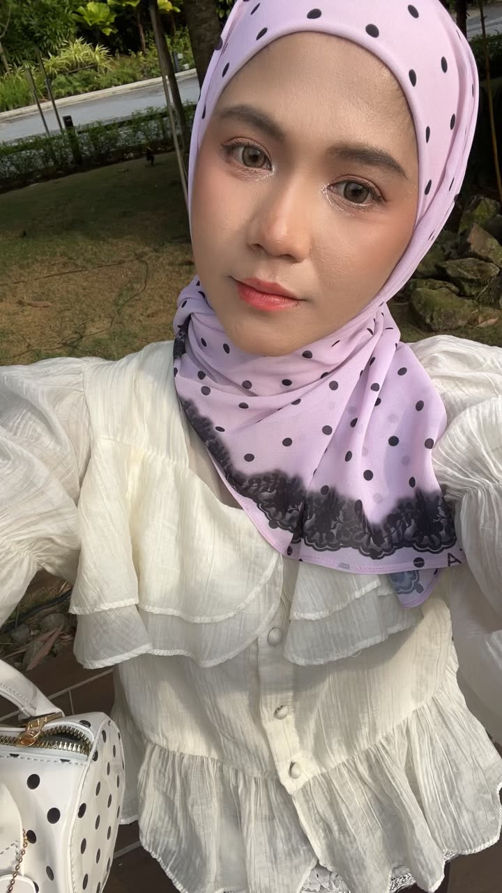 Alyaa Instant Bawal Printed Polka x Bloom